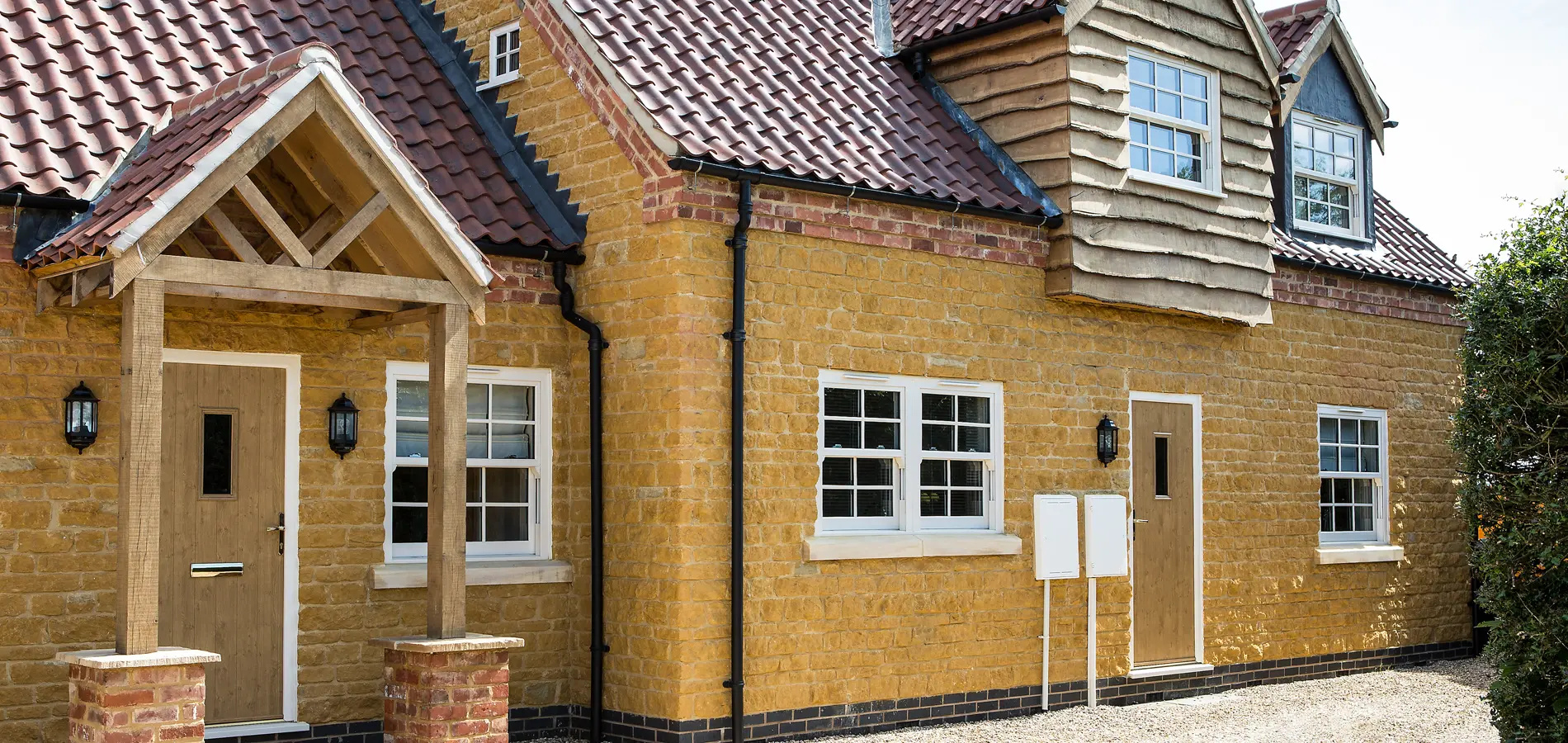 Nice vertical sliding windows in new built period looking property in newbury